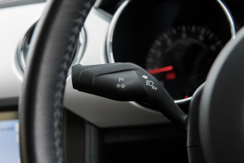 Ford Mustang ECOBOOST 17