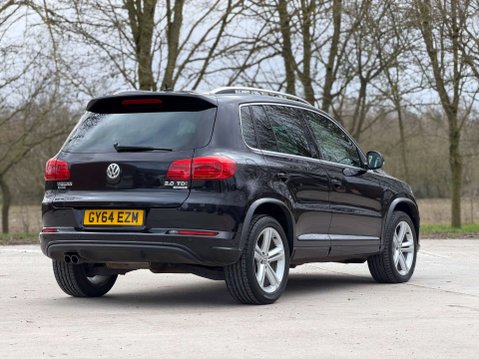 Volkswagen Tiguan 2.0 Tiguan R-Line TDI BlueMotion Technology 4Motion Semi-Auto 4WD 5dr 3