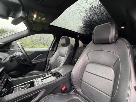 Jaguar F-Pace I V6 S AWD 7