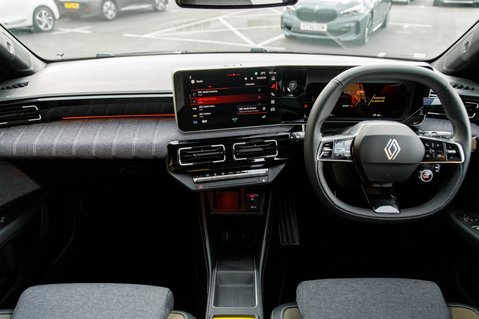 Renault 5 TECHNO E-TECH 3