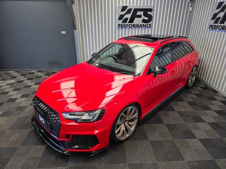 Audi RS4 2.9 TFSI V6 Estate 5dr Petrol Tiptronic quattro Euro 6 (s/s) (450 ps) 18