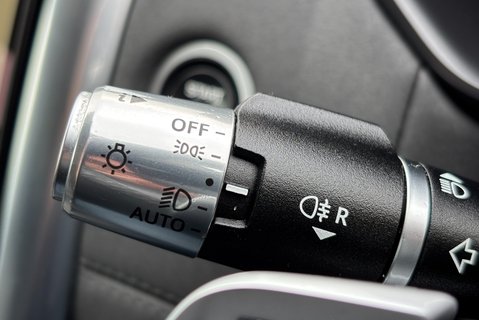 Land Rover Discovery D300 HSE Mhev Auto 4wd (S/S) Euro 6 36