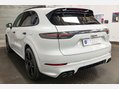 Porsche Cayenne 3.0 V6 E-Hybrid 17.9kWh Platinum Edition TiptronicS 4WD Euro 6 (s/s) 5dr (3 83