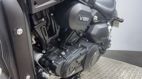 Keeway RKV 2025 ONLY 571 MILES LOW RIDER 125CC CRUISER LEARNER BIKE 41