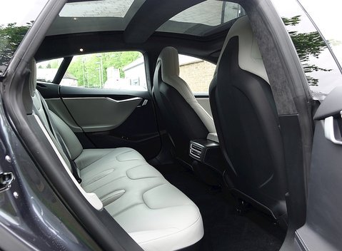 Tesla Model S S 90d 16
