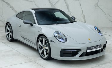 Porsche 911 Carrera T (992) 8