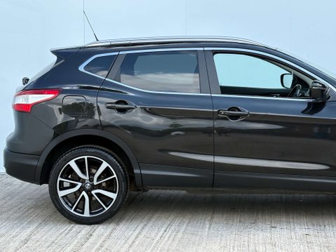 Nissan Qashqai 1.6 Qashqai Tekna dCi CVT 5dr 13