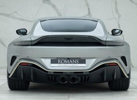 Aston Martin V12 Vantage 5