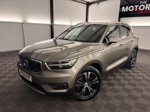 Volvo XC40 1.5h T5 Twin Engine Recharge 10.7kWh Inscription Pro Auto Euro 6 (s/s) 5dr 1