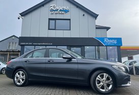 Mercedes-Benz C Class C200 SE PETROL 4 Door 2