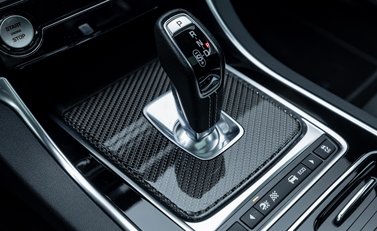 Jaguar XE SV PROJECT 8 27