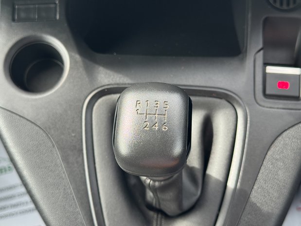 Citroen Berlingo SWB L1H1 Low Roof Enterprise Air Con Sensors EURO 6 35
