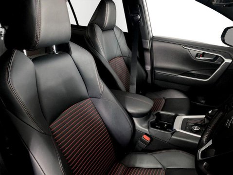 Suzuki Across 2.5 18.1kWh SUV 5dr Petrol Plug-in Hybrid E-CVT 4WD Euro 6 (s/s) (287 ps) 11