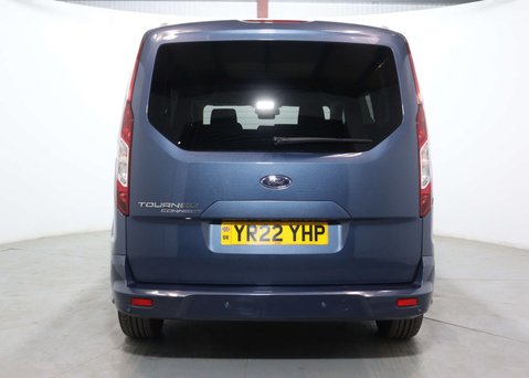 Ford Tourneo Connect 1.5 Tourneo Connect Grand Titanium TDCi Auto 5dr 11
