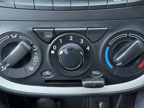 Suzuki Celerio 1.0 SZ2 5dr 23