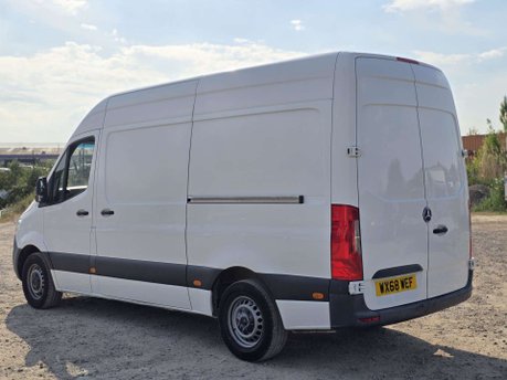 Mercedes-Benz Sprinter 2.1 314 CDI Panel Van 5dr Diesel Manual RWD L2 H2 Euro 6 (143 ps) 5