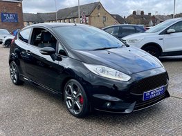 Ford Fiesta 1.6 Fiesta ST-3 T 3dr 5