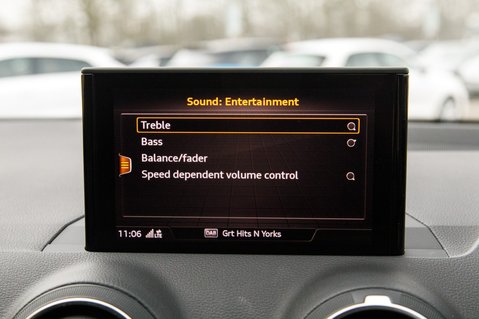 Audi Q2 TFSI SPORT 25