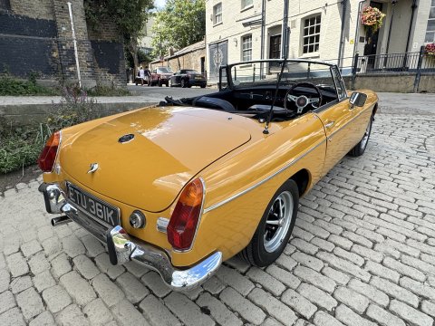 MG B ROADSTER 59