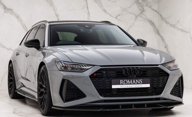 Audi RS6 Avant Carbon Black 2