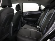 Hyundai KONA PREMIUM 42