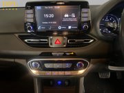 Hyundai i30 1.0 T-GDi MHEV SE Connect Hatchback 5dr Petrol Hybrid DCT Euro 6 (s/s) (120 17