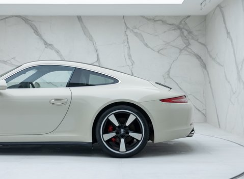 Porsche 911 50TH ANNIVERSARY EDITION 36