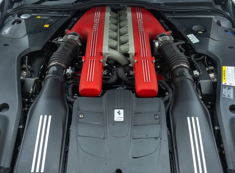 Ferrari F12 Berlinetta 35