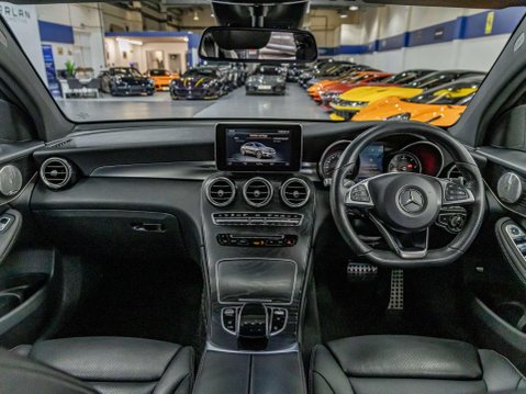 Mercedes-Benz GLC 2.1 GLC220d AMG Line (Premium Plus) Coupe 5dr Diesel G-Tronic 4MATIC Euro 6 57
