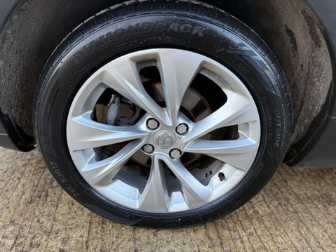 Vauxhall Crossland X 1.2 Crossland X Tech Line Nav ecoTec S/S 5dr 47
