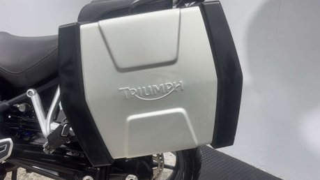 Triumph Explorer 1215 2015 25K STUNNING ADVENTURE BIKE FULL LUGGAGE DO ANYTHING BIKE 47