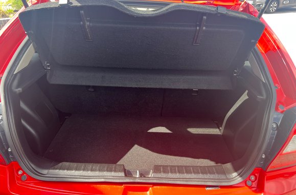 Suzuki Baleno 1.2 SZ3 DUALJET 5 DOOR 42