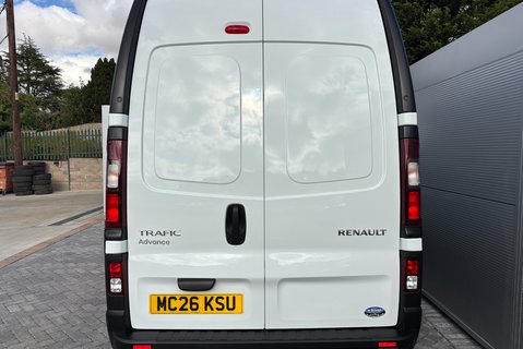 Renault Trafic LH30 Advance 150ps dCi Panel Van 12