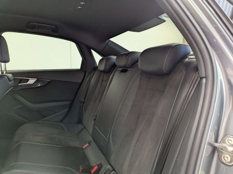 Audi A4 2.0 A4 Black Edition 35 TFSI 4dr 47