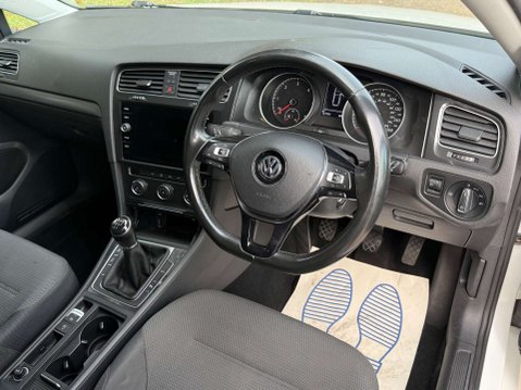 Volkswagen Golf 1.6 Golf SE Nav TDI BlueMotion Technology 5dr 7