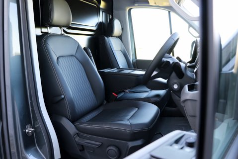 Volkswagen Crafter 2