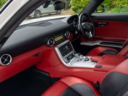 Mercedes-Benz SLS Coupe 9