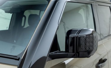 Land Rover Defender 110 D250 First Edition 25