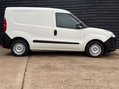 Vauxhall Combo 1.2 Combo 2000 CDTi 11