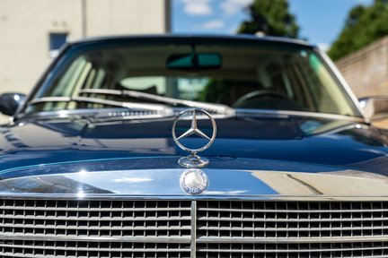 Mercedes-Benz S Class 450 SEL 6.9 9
