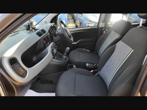 Fiat Panda WAZE EDITION 29