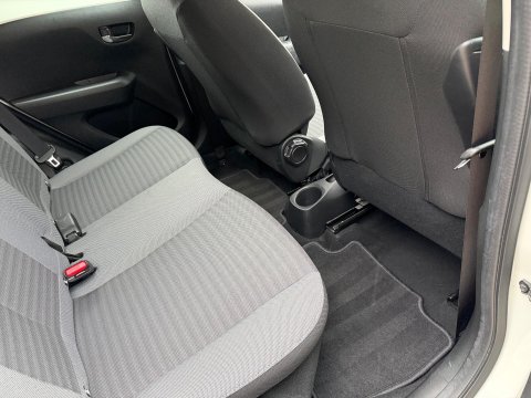 Toyota Aygo 1.0 VVT-i x-play Euro 6 5dr 21