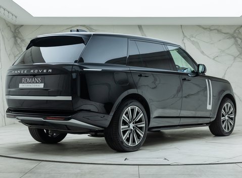 Land Rover Range Rover D350 AUTOBIOGRAPHY LWB 6