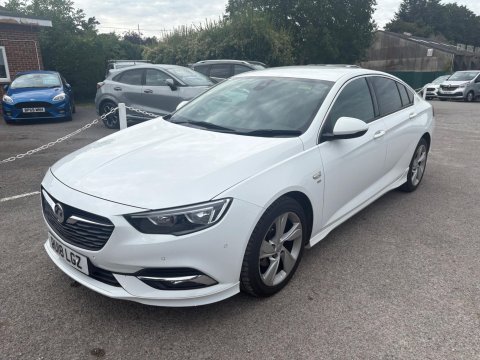 Vauxhall Insignia SRI VX-LINE NAV 9