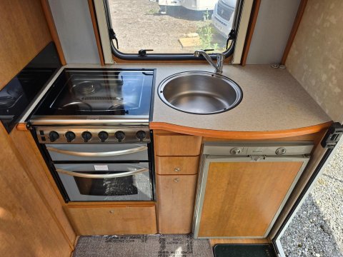 Bessacarr E410 Motor Home 26