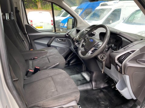 Ford Transit Custom 2.2 TDCi 270 Trend Panel Van 5dr Diesel Manual L1 H1 (186 g/km, 98 bhp) 18