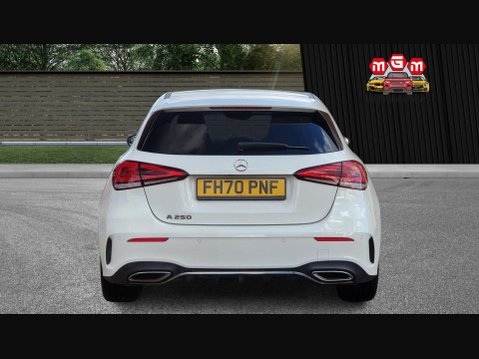 Mercedes-Benz A Class A 250 AMG LINE PREMIUM 8