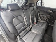 Mercedes-Benz GLA GLA200 SE 17