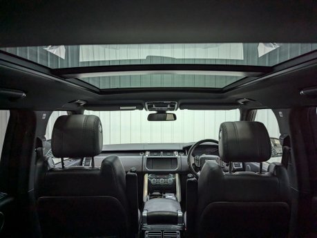 Land Rover Range Rover 3.0 Range Rover Vogue TDV6 Auto 4WD 5dr 2