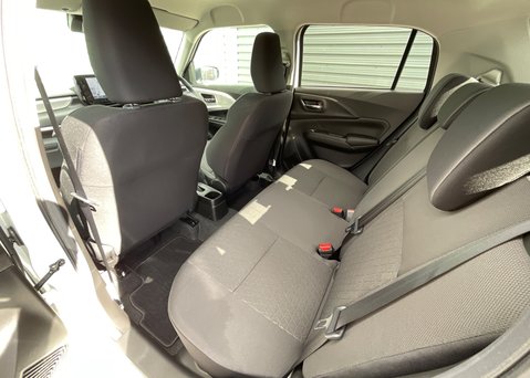 Suzuki Swift Motion 1.2 Mild Hybrid 16